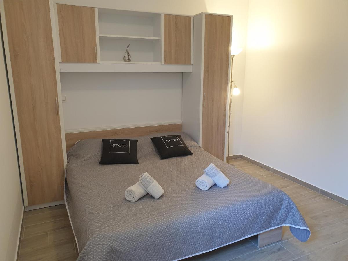 Apartments Valeria Divšići Екстериор снимка
